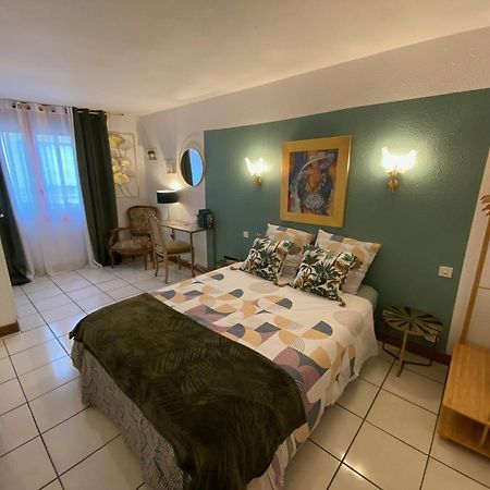 Os-Thel, Chambres A Louer Tautavel 外观 照片